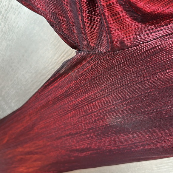 Retrofête Monroe Metallic Puff-Sleeve Jumpsuit size S - Picture 10 of 13